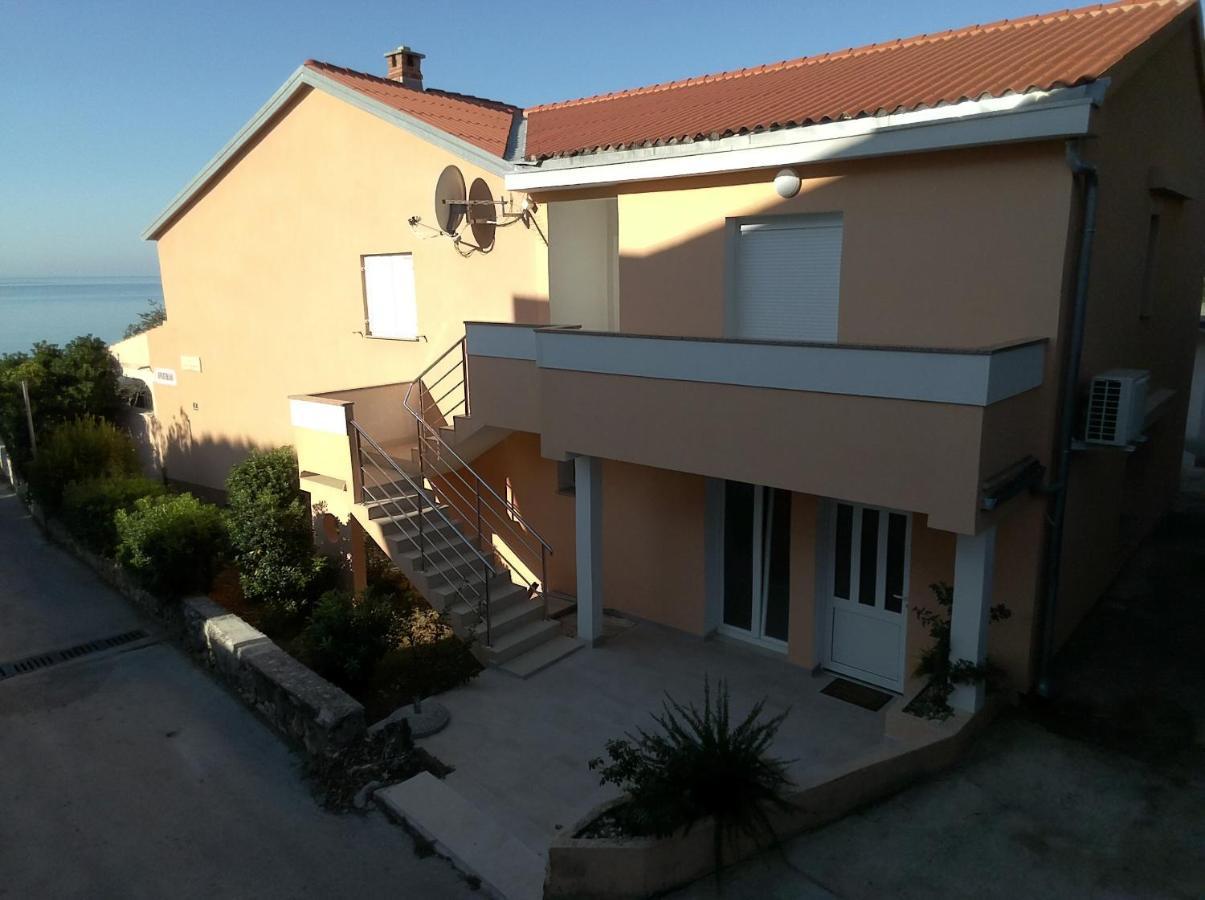 Apartmans And Rooms "Slavica" نوفاليا المظهر الخارجي الصورة