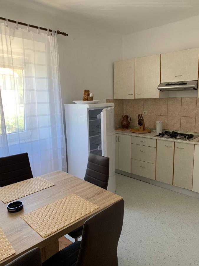 Apartmans And Rooms "Slavica" نوفاليا المظهر الخارجي الصورة